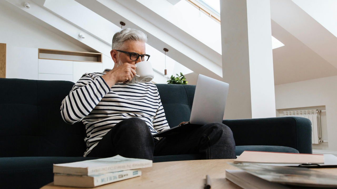 How Smart Technology Is Changing Senior Health Monitoring